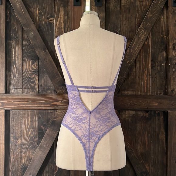 Forever 21 Teddy Lace lilac Lingerie bodysuit Sz-Small - Picture 5 of 14